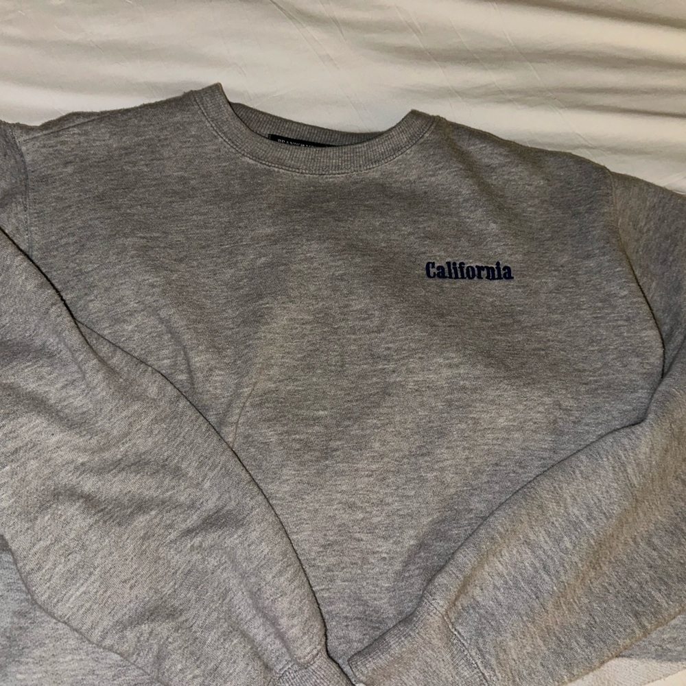 Brandy Melville Cropped California Sweatshirt